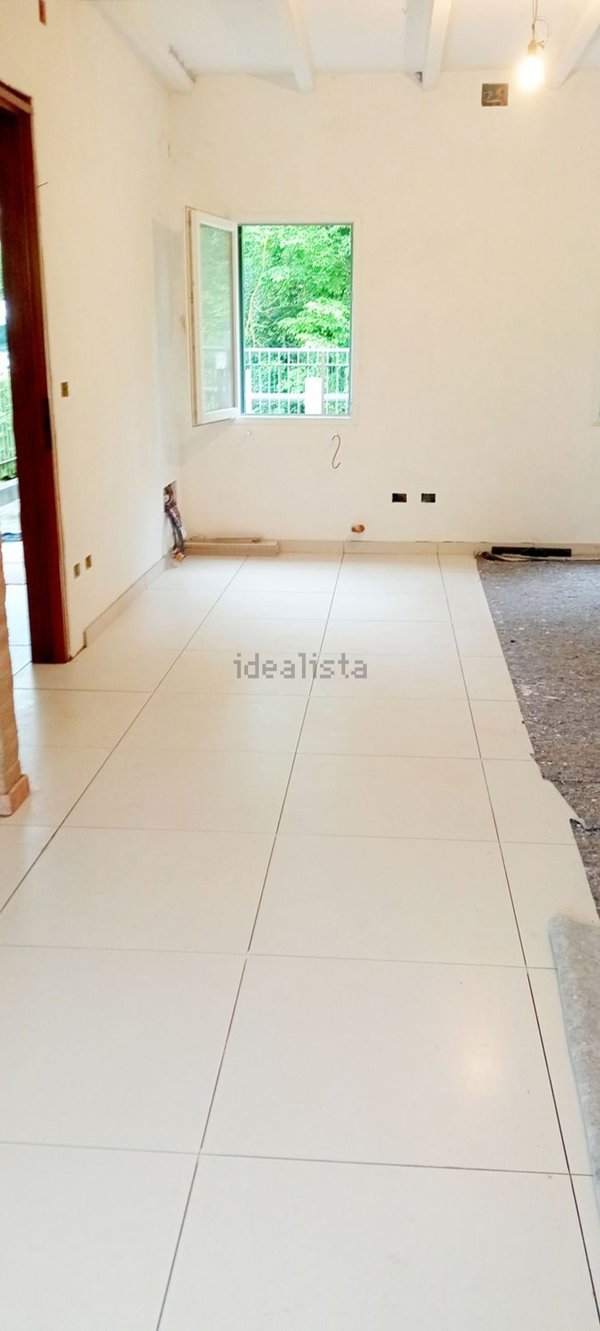 casa indipendente in vendita a Stra