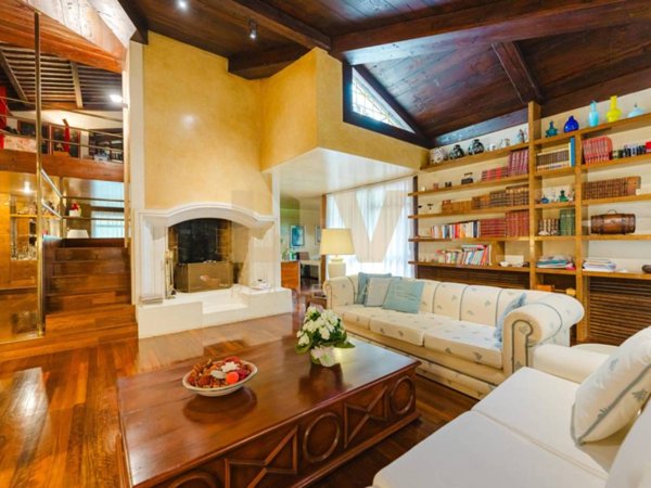 casa indipendente in vendita a Stra