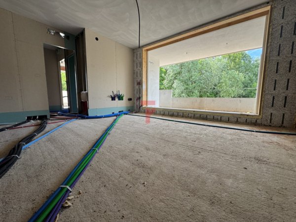 appartamento in vendita a Stra in zona San Pietro