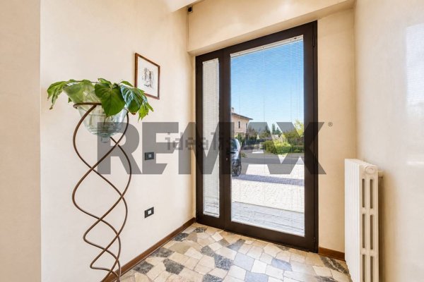 ufficio in vendita a Stra in zona San Pietro