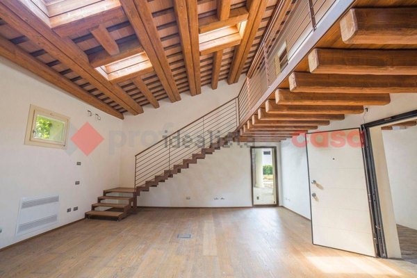 casa indipendente in vendita a Stra in zona San Pietro