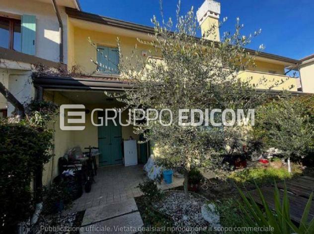 casa indipendente in vendita a Stra