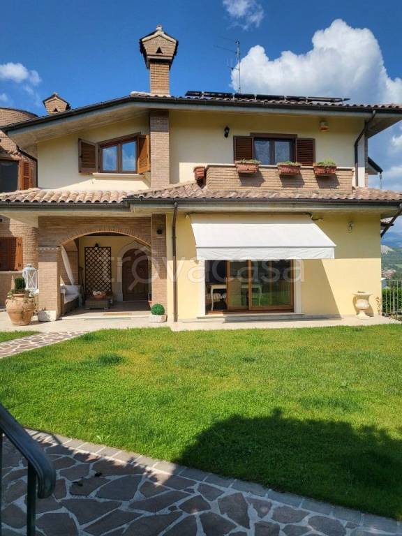 casa indipendente in vendita a Stra