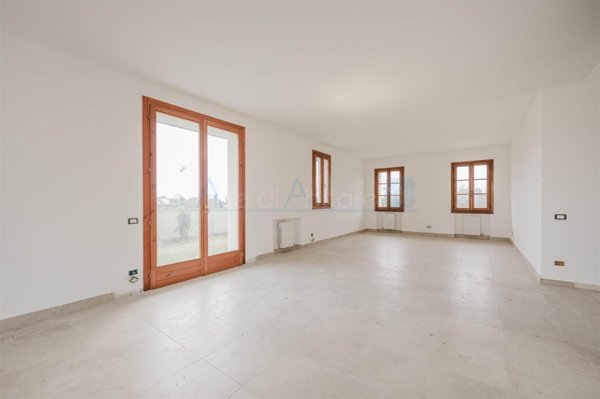 casa indipendente in vendita a Stra in zona San Pietro