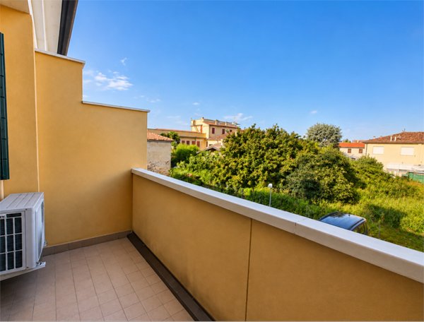appartamento in vendita a Stra in zona San Pietro