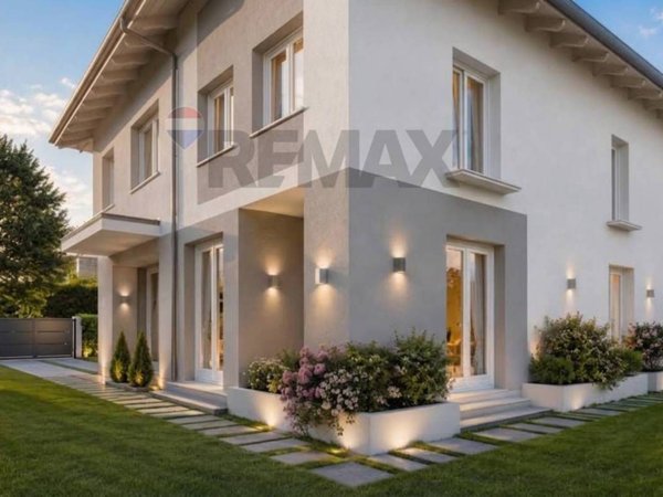 casa indipendente in vendita a Stra in zona San Pietro