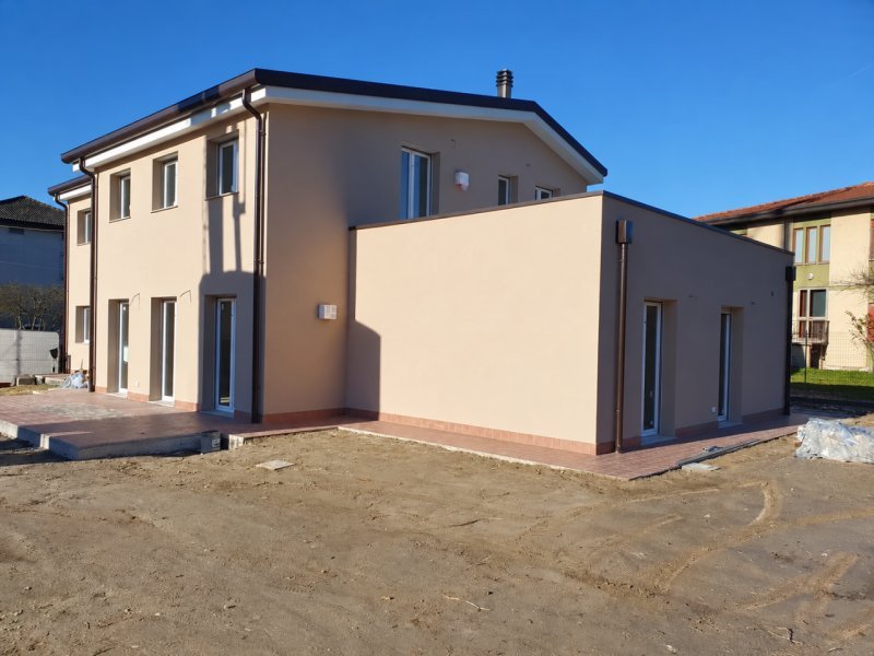 casa indipendente in vendita a Stra in zona San Pietro