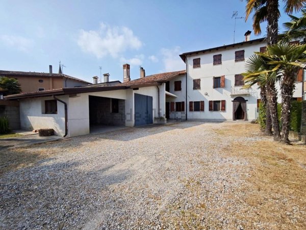 casa indipendente in vendita a Teglio Veneto