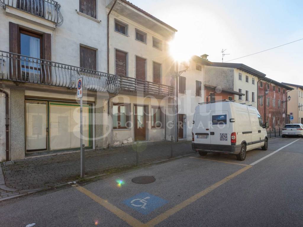 casa indipendente in vendita a Teglio Veneto