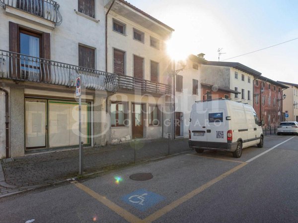 casa indipendente in vendita a Teglio Veneto