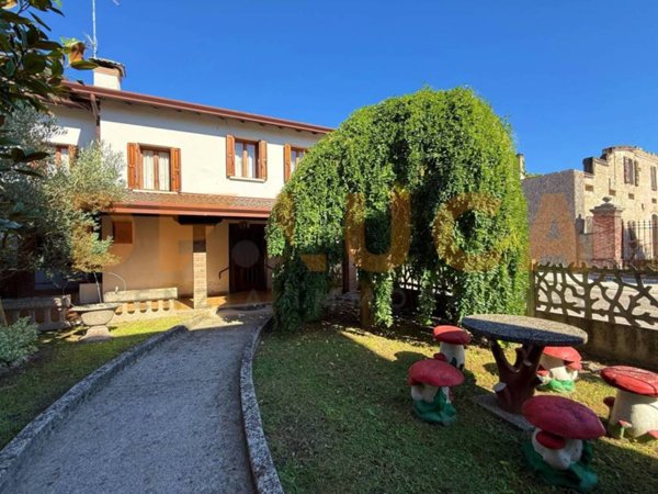 casa indipendente in vendita a Teglio Veneto