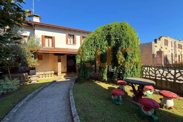 casa indipendente in vendita a Teglio Veneto