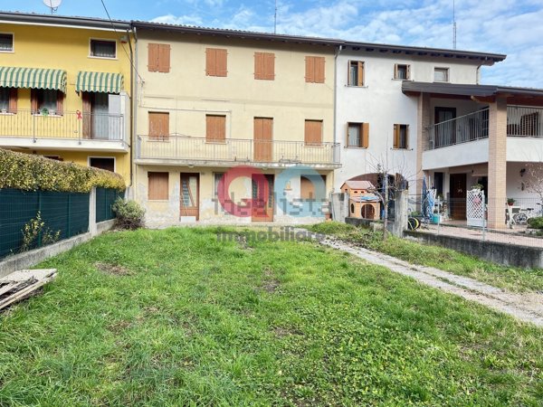 casa indipendente in vendita a Teglio Veneto