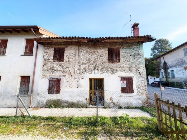 casale in vendita a Teglio Veneto