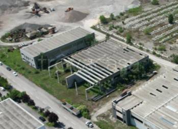 locale commerciale in vendita a Teglio Veneto in zona Cintello