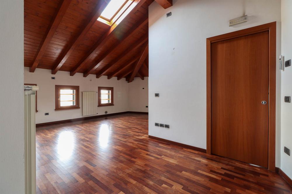 appartamento in vendita a Teglio Veneto