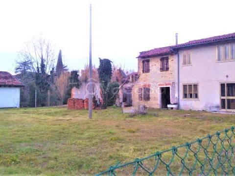 casa indipendente in vendita a Teglio Veneto in zona Suzzolins