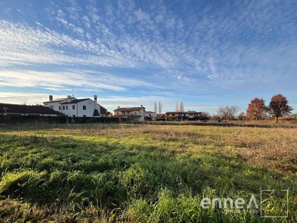 bifamiliare in vendita a Torre di Mosto