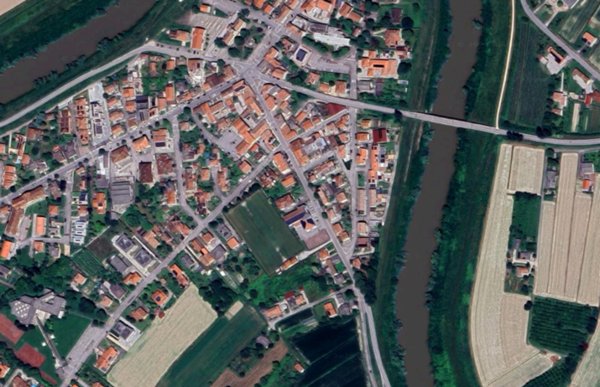 casa indipendente in vendita a Torre di Mosto