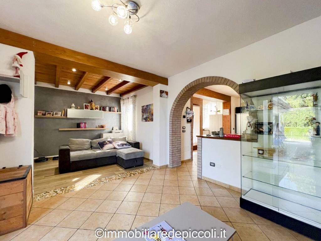 casa indipendente in vendita a Torre di Mosto