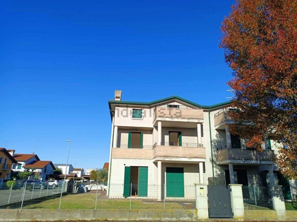 casa indipendente in vendita a Torre di Mosto