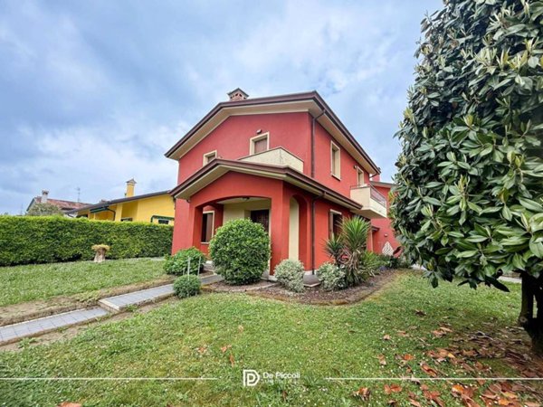 casa indipendente in vendita a Torre di Mosto