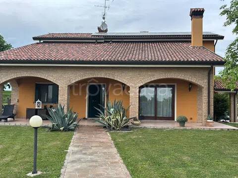 casa indipendente in vendita a Torre di Mosto in zona Sant'Elena