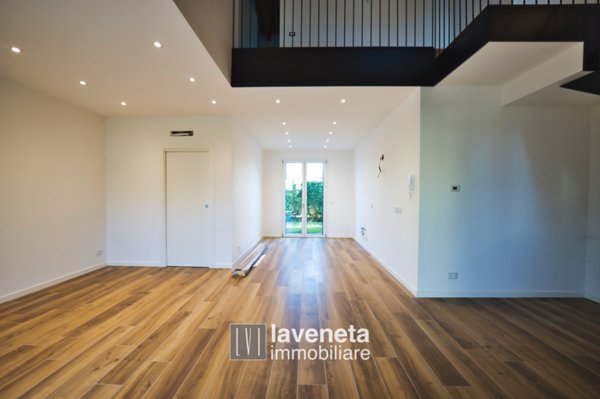 casa indipendente in vendita a Torre di Mosto