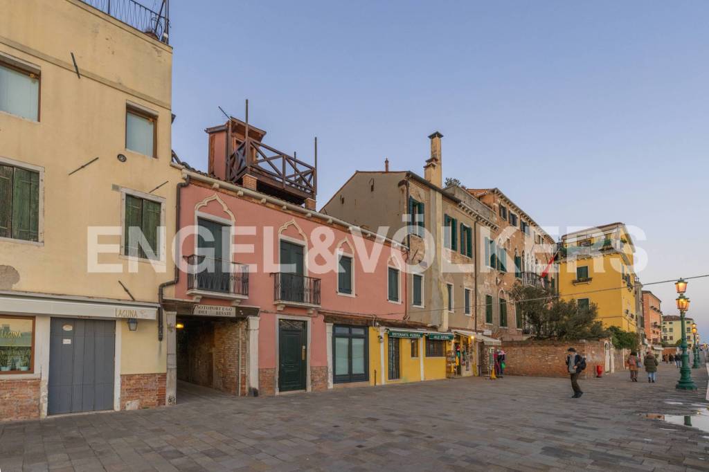 appartamento in vendita a Venezia in zona Giudecca