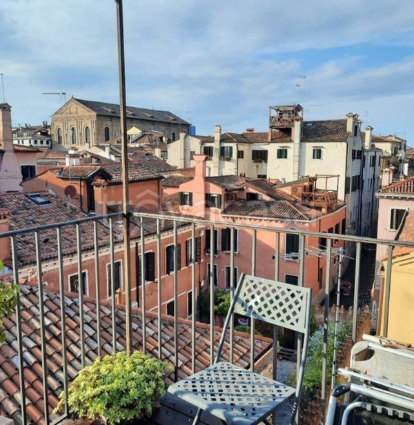 casa indipendente in vendita a Venezia in zona Sestiere Cannaregio
