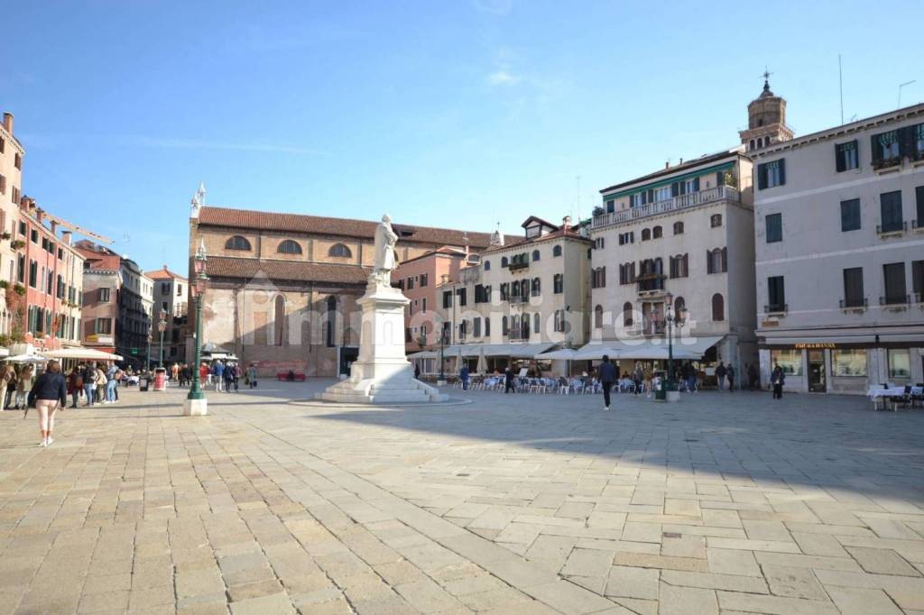 appartamento in vendita a Venezia in zona Murano