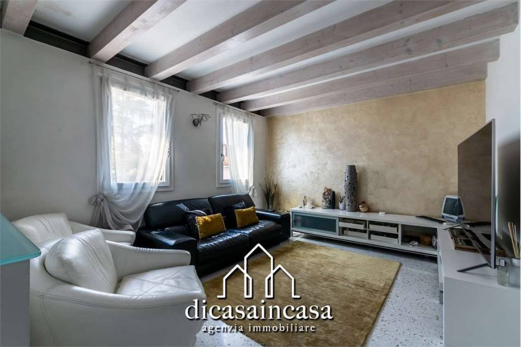 casa indipendente in vendita a Venezia in zona Mestre