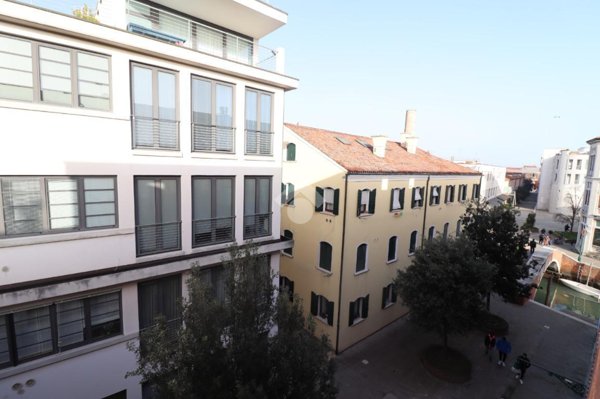 appartamento in vendita a Venezia in zona Giudecca