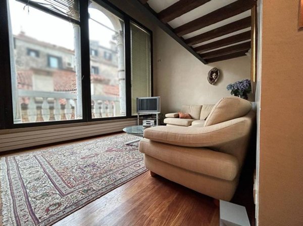 appartamento in vendita a Venezia in zona Sestiere San Polo