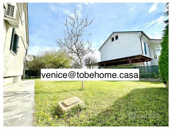 casa indipendente in vendita a Venezia in zona Favaro Veneto