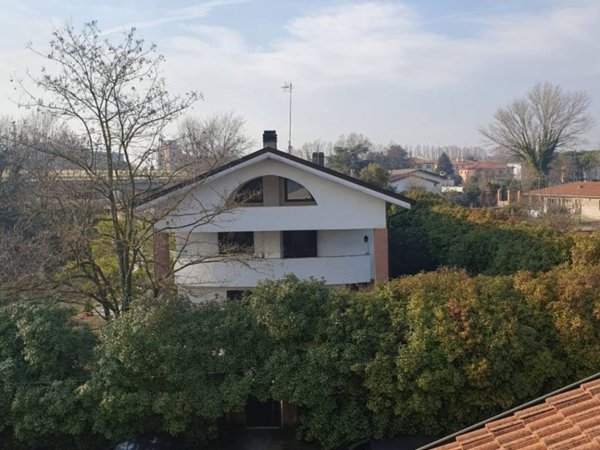 casa indipendente in vendita a Venezia in zona Zelarino