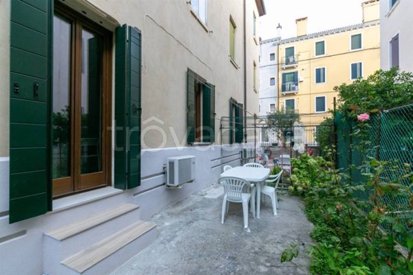 appartamento in vendita a Venezia in zona Giudecca
