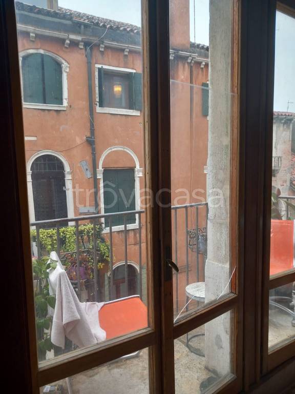 appartamento in vendita a Venezia in zona Sestiere San Polo
