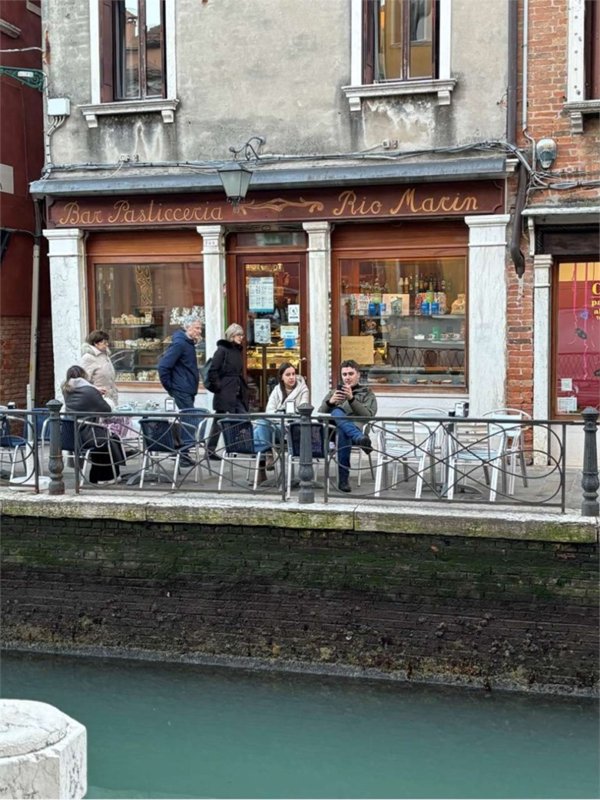 quadrivano in vendita a Venezia in zona Sestiere Santa Croce