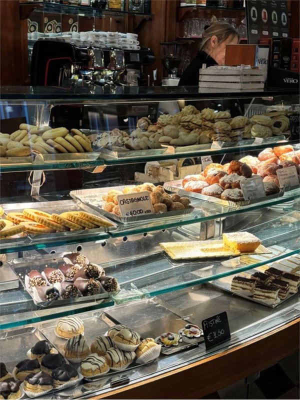 quadrivano in vendita a Venezia in zona Sestiere Santa Croce