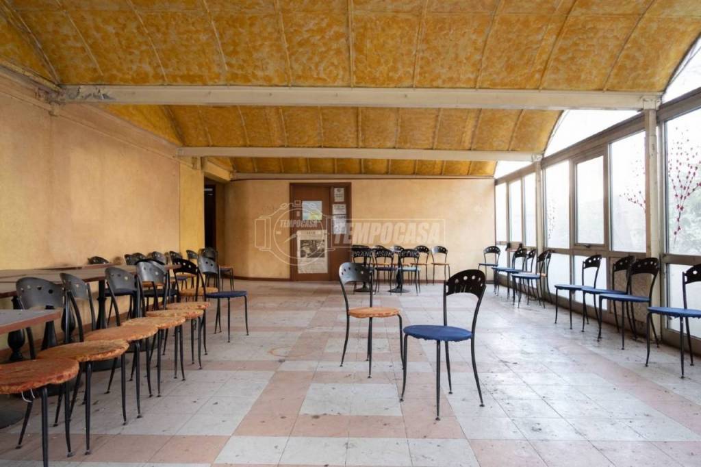 negozio in vendita a Venezia in zona Mestre