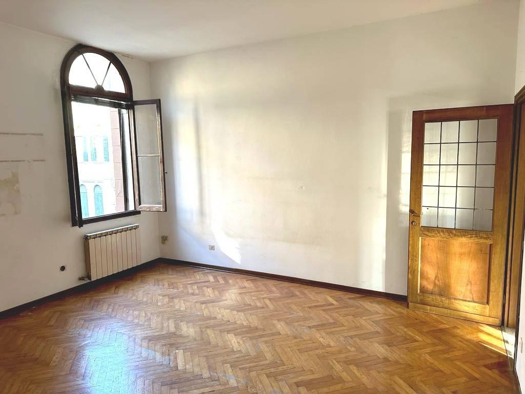 appartamento in vendita a Venezia in zona Sestiere Castello