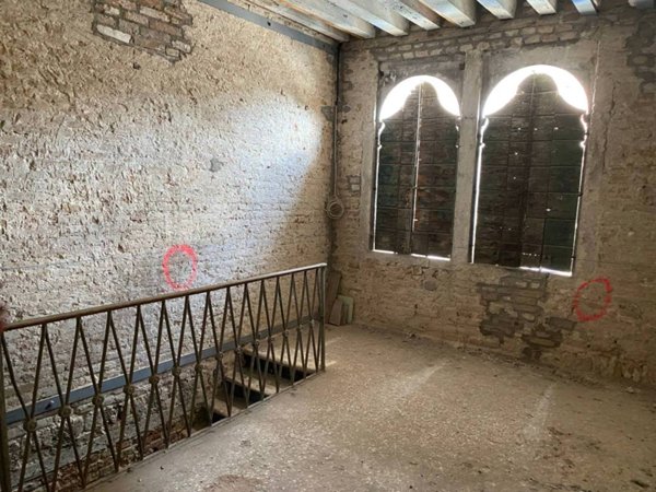 casa indipendente in vendita a Venezia in zona Sestiere Castello