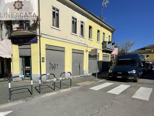 negozio in vendita a Venezia in zona Marghera