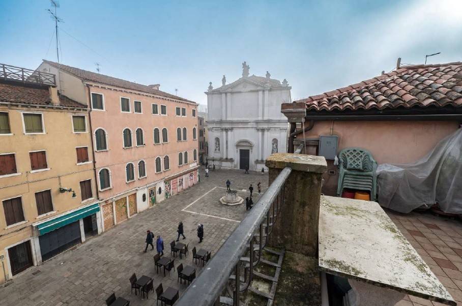 casa indipendente in vendita a Venezia in zona Sestiere San Polo