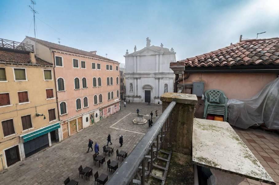 casa indipendente in vendita a Venezia in zona Sestiere San Polo