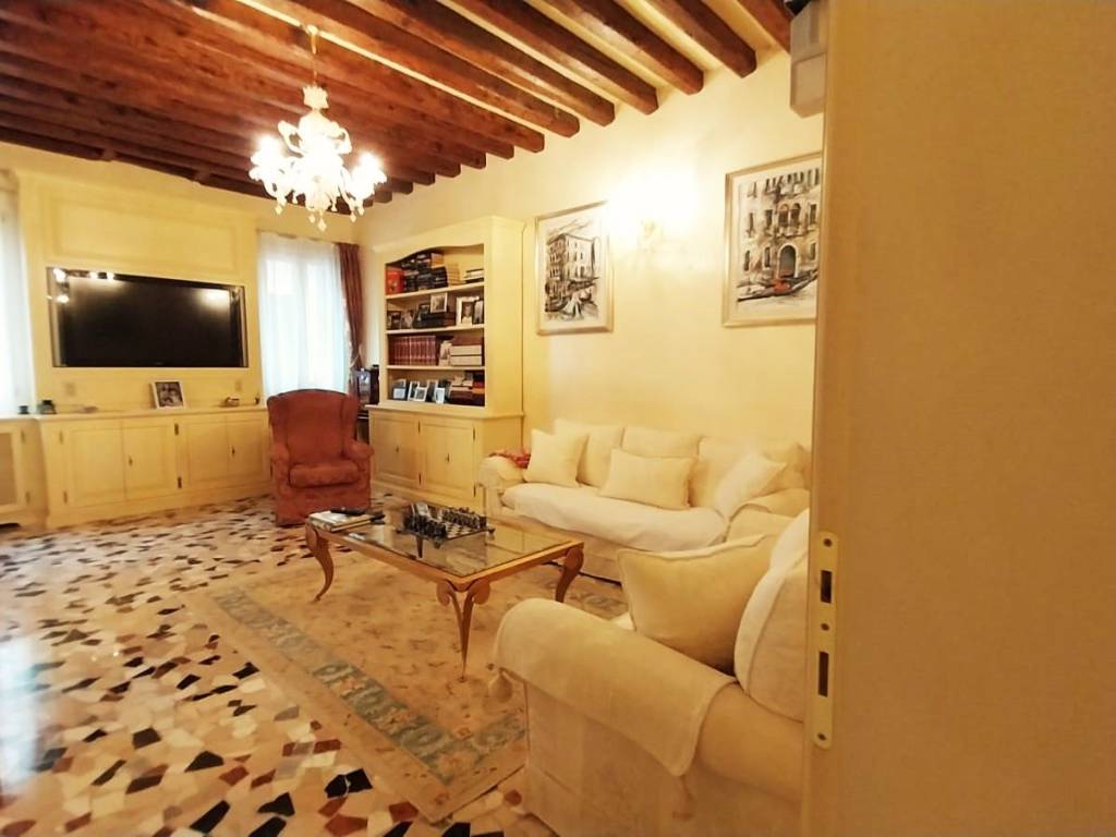 appartamento in vendita a Venezia in zona Sestiere San Marco