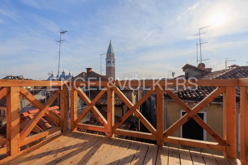 appartamento in vendita a Venezia in zona Sestiere San Marco