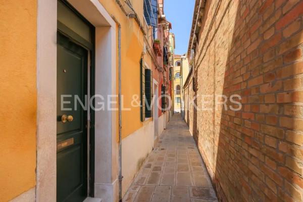 appartamento in vendita a Venezia in zona Sestiere Cannaregio