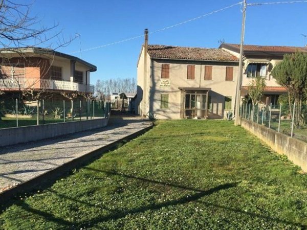 casa indipendente in vendita a Venezia in zona Trivignano